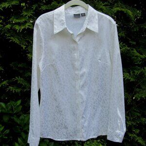 Covington Fitted Long-Sleeve Buttondown Blouse with Shimmery Animal Print